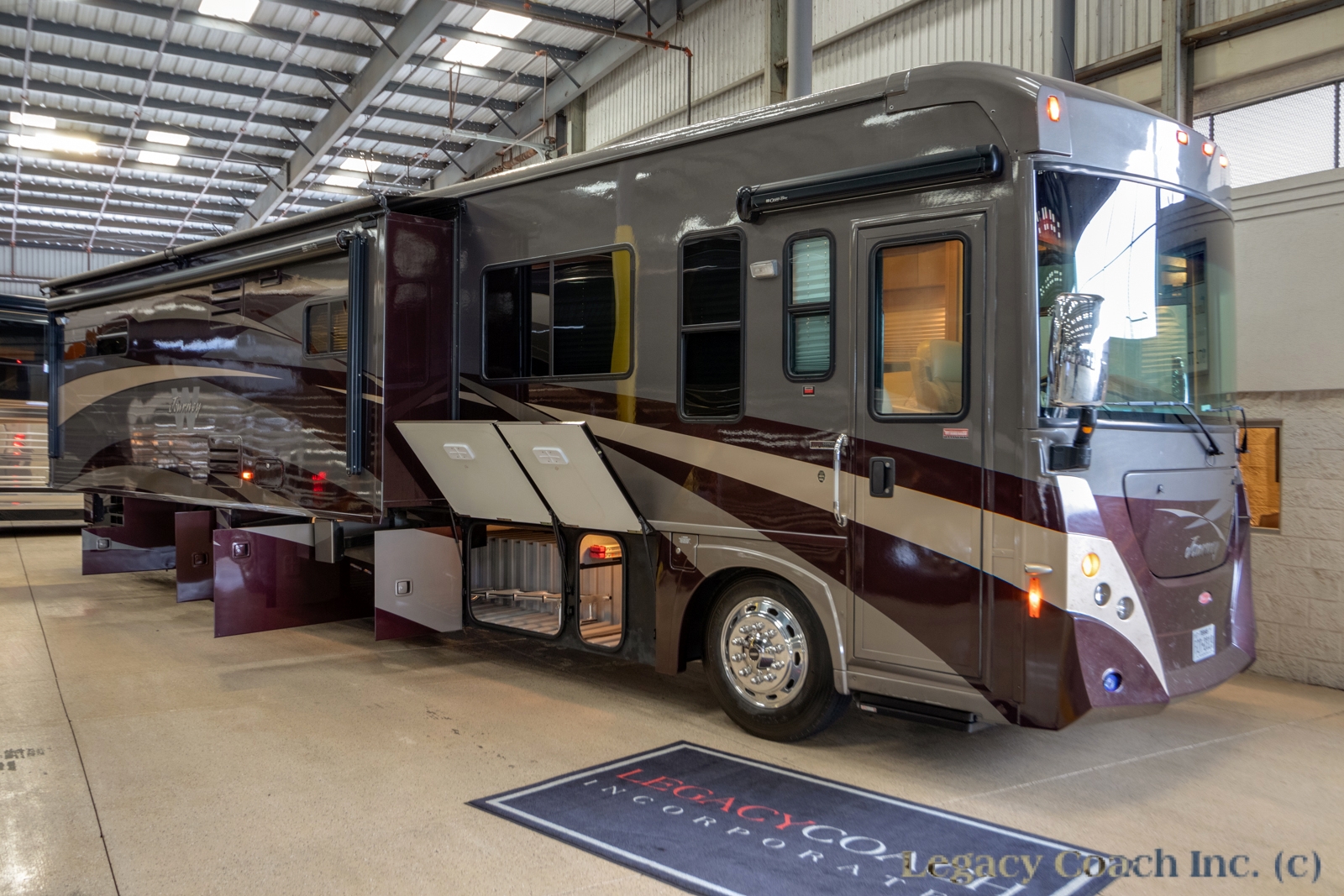 2008 winnebago journey 39z