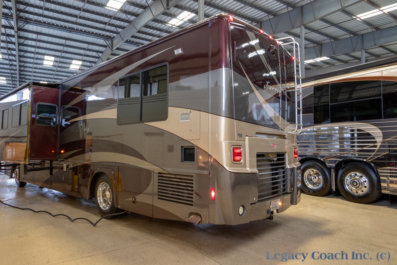 2008 winnebago journey 39z